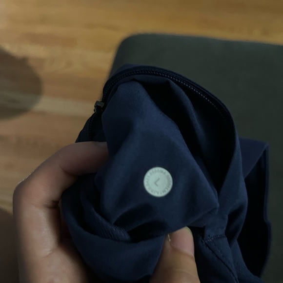 Lululemon shorts - Picture 4 of 4